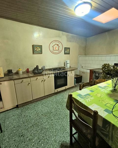 Foto 824429d8-7105-4c08-aa1f-a951b8ebec92. Casa con riscaldamento in Pantón