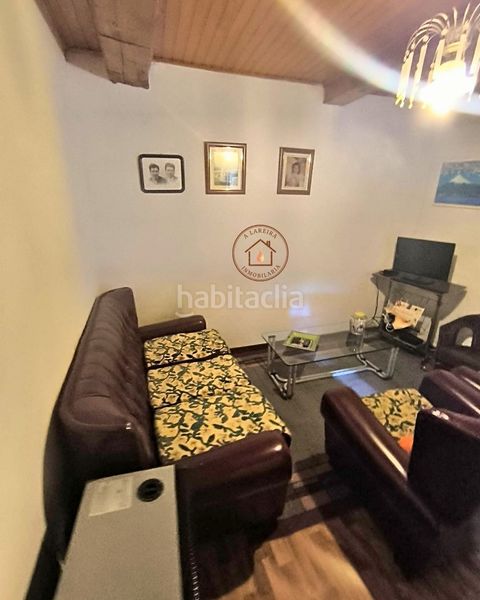 Foto aa8ecfc4-dade-4843-a827-f2832f91947b. Casa con riscaldamento in Pantón