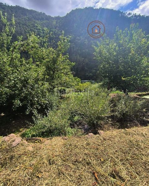 Foto f0db2748-cfcc-4dcf-9617-3509d9e9e25d. Casa con riscaldamento in Pantón