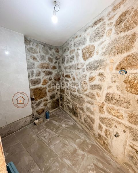 Foto c0137ad3-b3bf-4881-8154-d90edbf23648. Casa in Lobios
