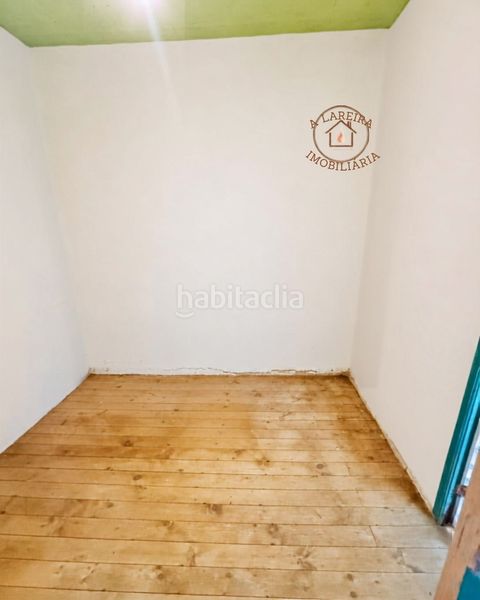 Foto 643973fa-c6b8-4f49-b857-97928e031ff3. Casa amb aparcament a Taboadela