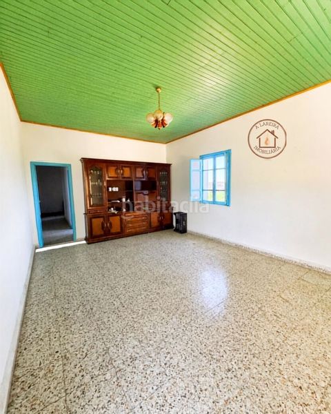Foto f4ab3e71-3a6e-4151-a132-cad52b0932ab. Casa amb aparcament a Taboadela