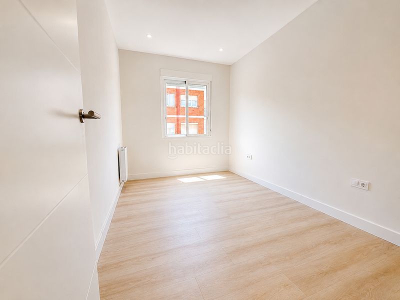 Foto d0c93370-c2c9-4f2d-bb69-bcdf95b67478. Flat with heating in Oeste Logroño