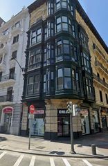 Umzug Geschäftsraum in Zabalburu. Henao inmobiliaria comercializa en exclusiva restaurante en régi