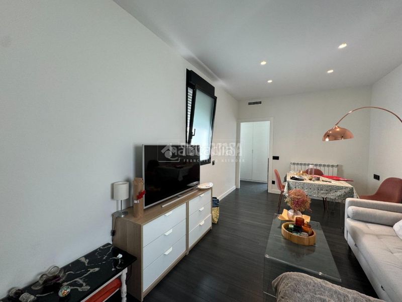 Foto 358365b6-a0a2-4092-b683-a27b4561b381. Rent flat with heating in Ibiza Madrid