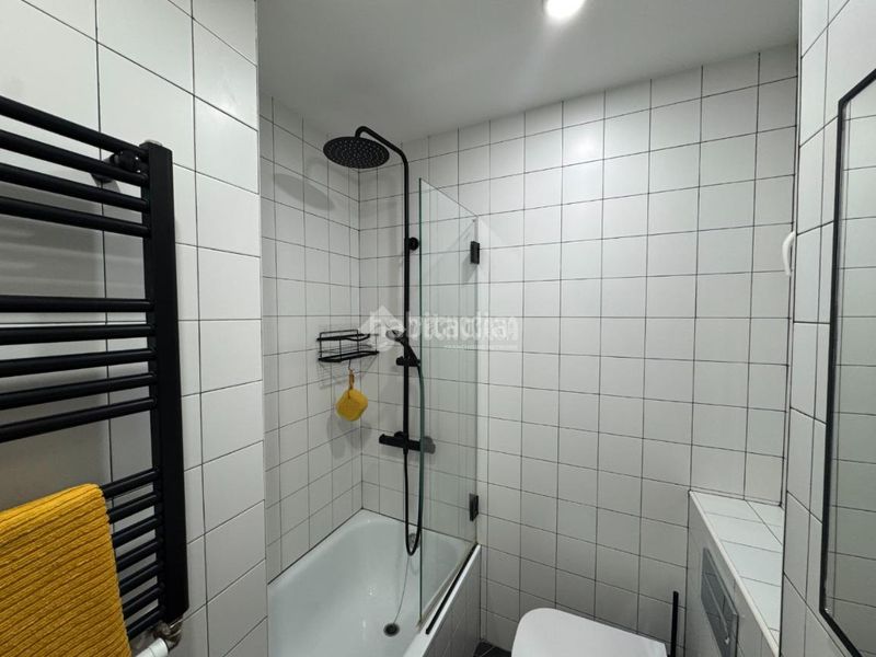 Foto 6a93f9ff-2205-4ec0-aaaa-801967965a3a. Rent flat with heating in Ibiza Madrid