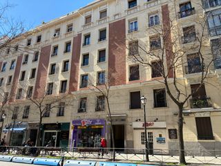 Miete Etagenwohnung in Calle de guzmán el bueno 72