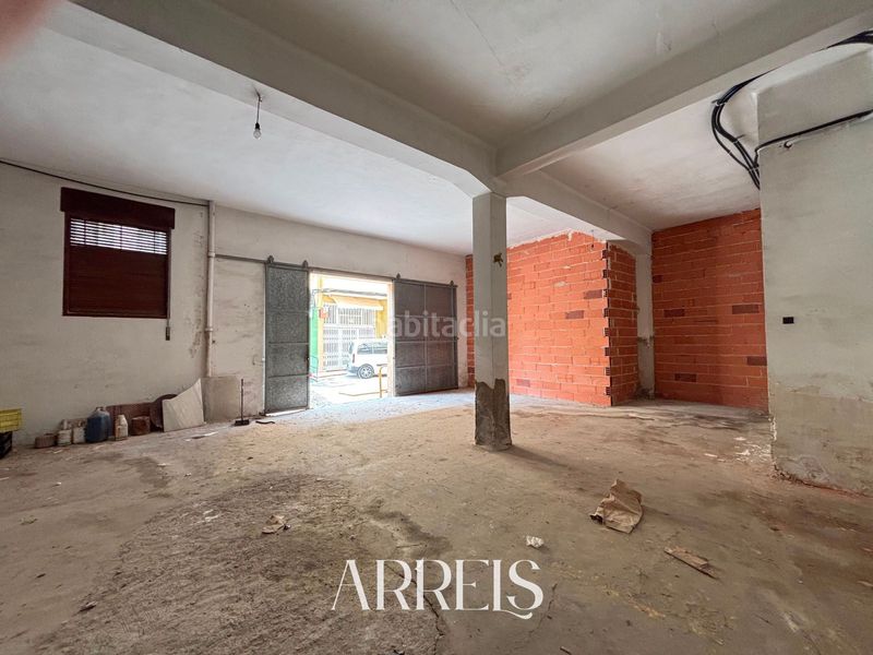 Foto 5730deba-4e26-48c5-9a26-4a8039e30924. Alquiler local comercial en pascual 30 local esquinero en alquiler en Vinaròs