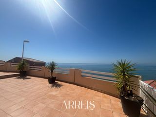 Appartamento  Argentina. Piso en venta con vistas al mar
