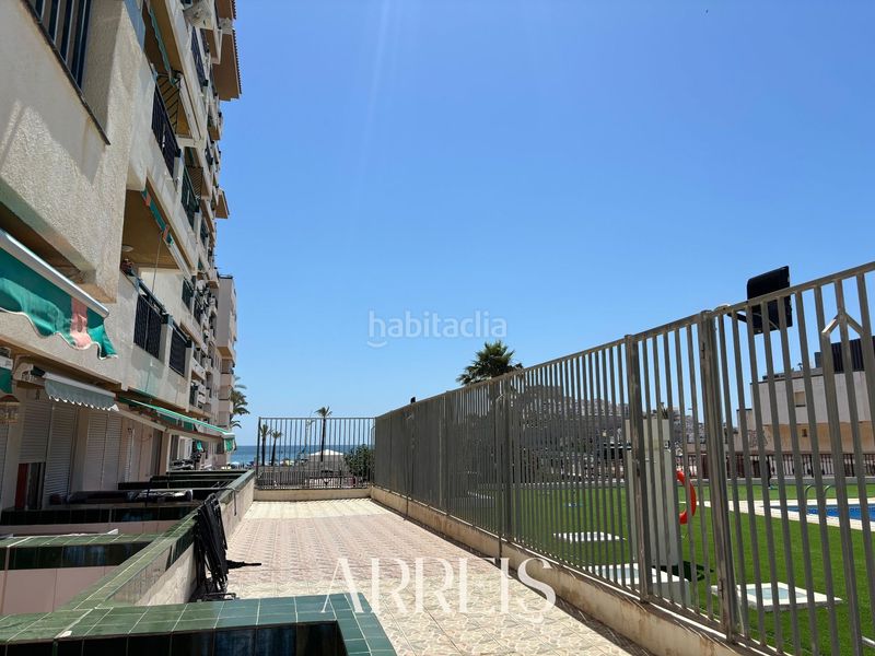 Foto 0768c9a8-a5c0-4235-bb47-0bfdd04f83c0. Pis amb piscina a Playa Norte Peñíscola