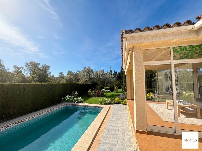 Foto f174956f-c6b7-4da8-909f-5c5910911e6e. Casa amb calefacció piscina a Las Atalayas-Urmi-Cerro Mar Peñíscola