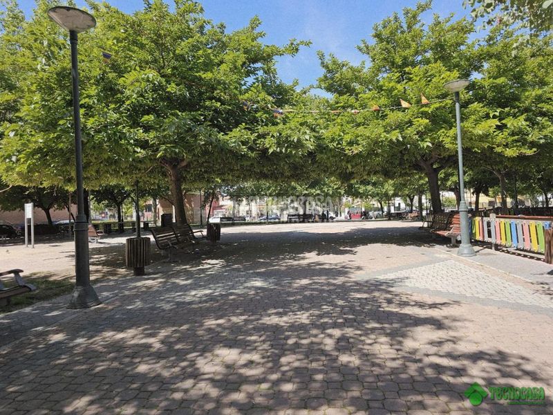 Foto 91f2ef83-5462-4b5a-b3f4-d0f8d270e6c3. Aparcament cotxe a Fátima Albacete