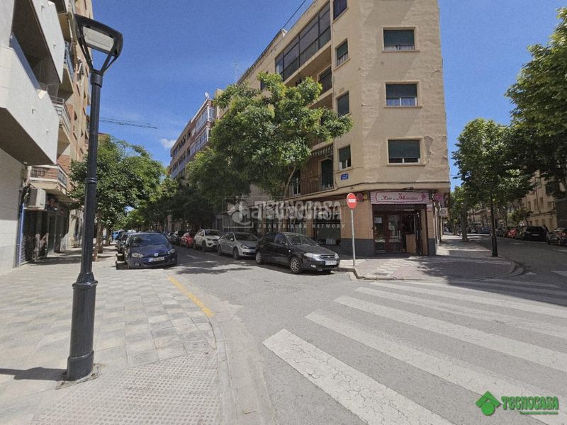 Foto c5b51c2e-62ca-4385-9b90-d60459afb5af. Aparcament cotxe a Fátima Albacete