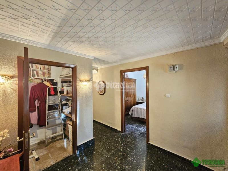 Foto 3a10e4a4-c3fe-44c8-b0c8-8063411d3297. Casa aparellada a Balazote