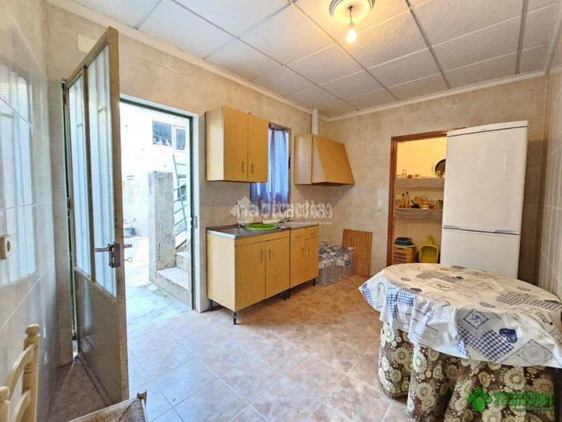 Foto a984c963-497e-44b5-99f8-11187be2138f. Casa aparellada a Balazote