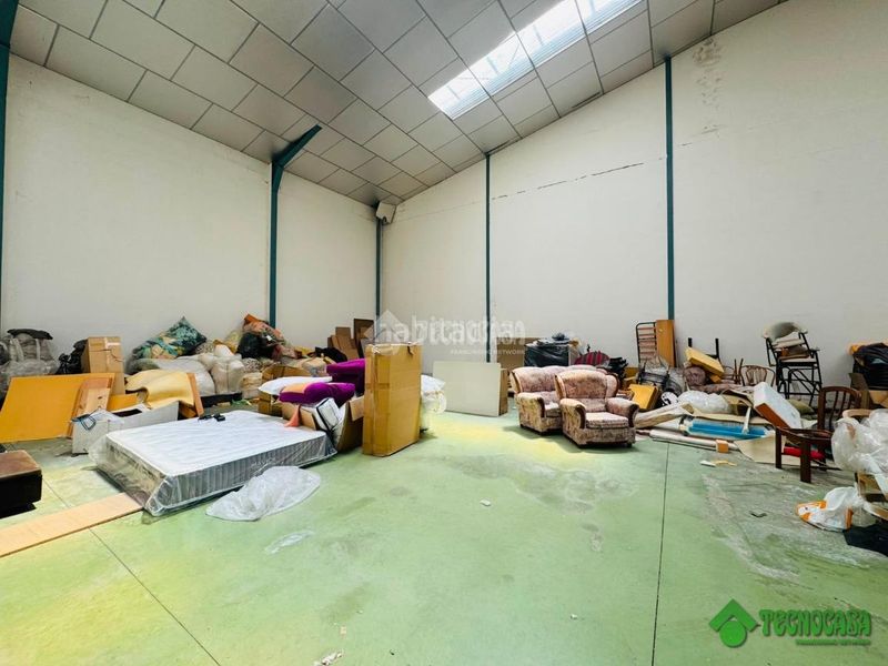 Foto 5115ab78-4e17-4327-b7d0-34e413aee024. Rent business premise in Pedanías - Extrarradio Albacete