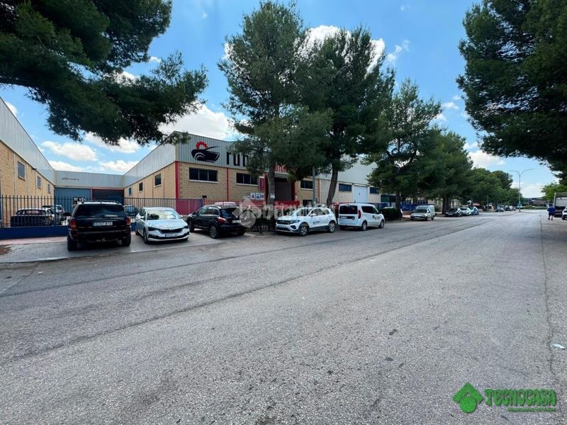 Foto b6a2792e-4cc9-4bf8-9677-2975ccc3a5ab. Rent business premise in Pedanías - Extrarradio Albacete