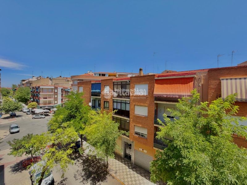 Foto 48efec1f-26e7-4126-99d0-e80eae59e446. Pis a El Pilar Albacete