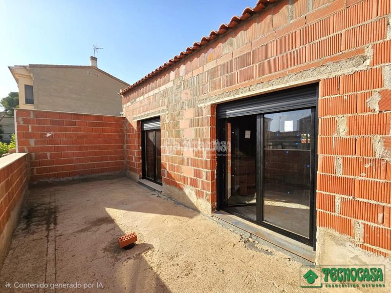 Foto ac921f6b-46f1-41f7-adab-cb9752d48d01. Pis amb aparcament a Balazote
