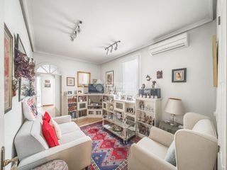 Flat in Jerónimos. Piso en venta en madrid