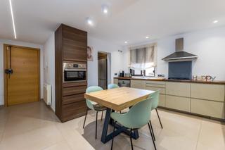 Piso  Carrer begonia. Piso reformado zona ocimax