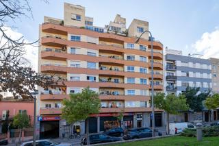 Flat  Carrer dragonera. Piso con ascensor zona son españolet