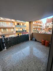 Appartement  Carrer bartomeu calafell. Piso en el arenal con terraza en planta