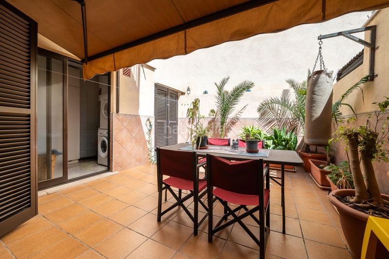 Foto 0b0d00cd-bdd3-4f35-9f1d-465488e4d628. Casa adosada chalet adosado en zona vivero, palma en Palma de Mallorca