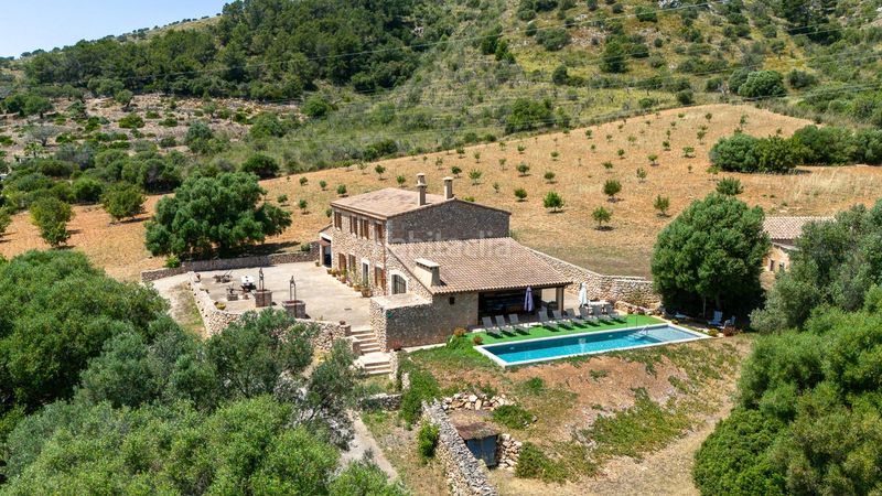 Foto c4ba8adc-7ac9-4ef9-b648-637ee41a3bd0. Chalet mit heizung parking pool in Sant Llorenç des Cardassar