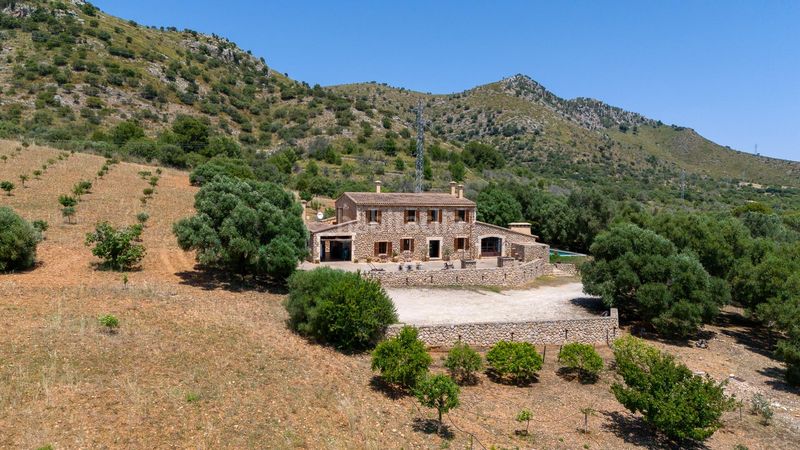 Foto e64d01b0-bb2b-4b17-9a1d-40d6d3ccde69. Chalet mit heizung parking pool in Sant Llorenç des Cardassar
