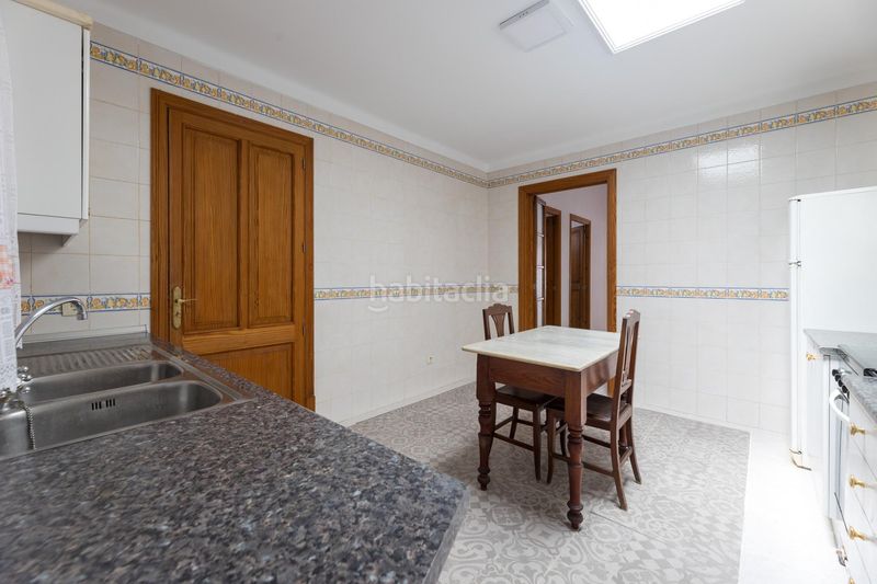Foto 7e53e9f3-e9ec-45e4-ad07-71b991905a7a. Casa amb aparcament a S´Arenal Palma de Mallorca