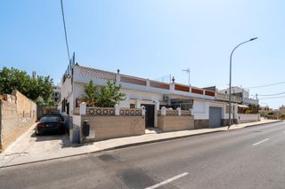 Haus  Carrer maria antonia salva. Planta baja techo libre en son roqueta