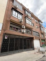 Local Comercial a Almenara-Ventilla. Nave en venta en madrid
