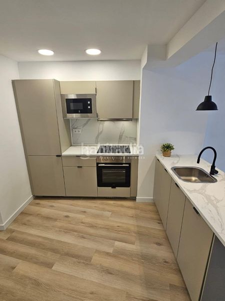 Foto 7ba96ef0-7e59-4221-8d07-3675d8e7d0a0. Pis a Almenara-Ventilla Madrid