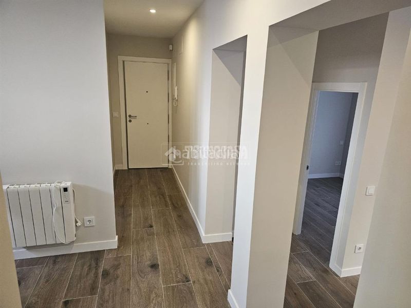 Foto 9c78c480-f82f-4a0f-9f1c-c74324413c3f. Pis amb calefacció a Almenara-Ventilla Madrid