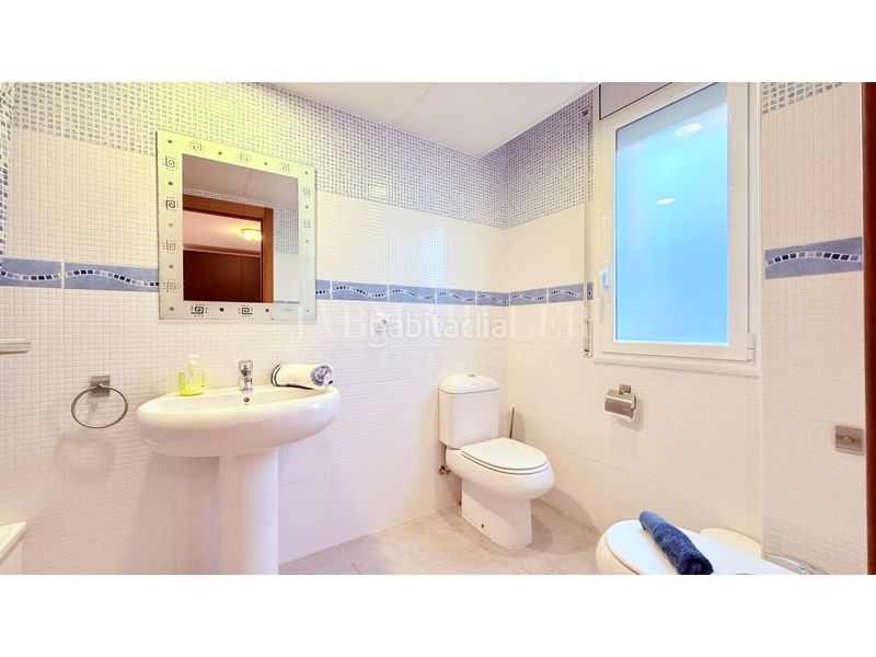 Foto 787482ac-b7ae-46e8-b8fb-90ef41d536a5. Planta baixa amb aparcament piscina a Els Griells Estartit