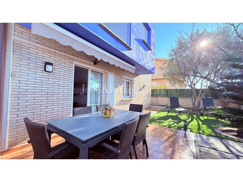 Foto d466b74a-551b-4fc1-af82-3e70579ba250. Planta baixa amb aparcament piscina a Els Griells Estartit