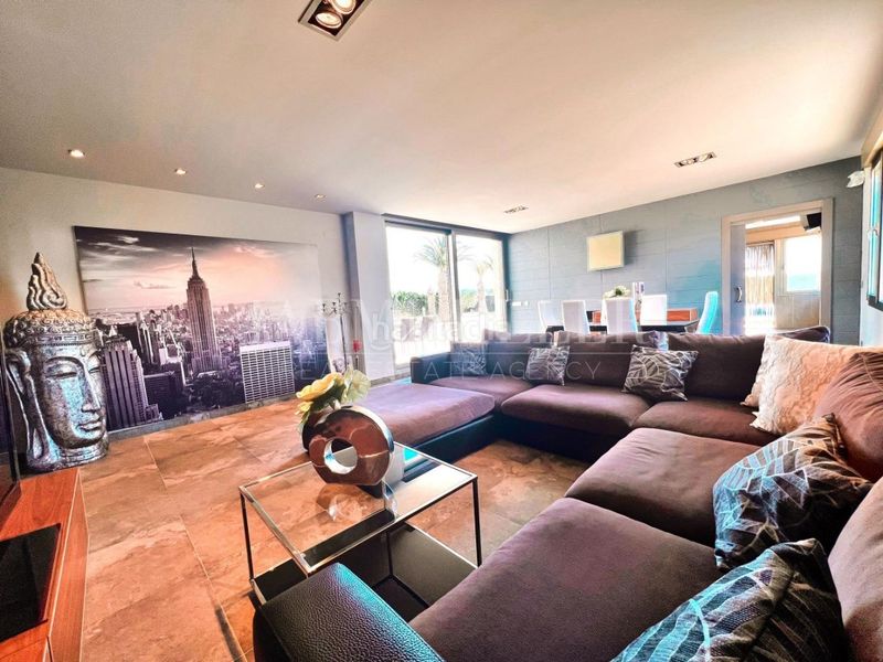 Foto 18282a5a-51c4-4274-ae95-aa3a9cdf8f4b. Casa amb calefacció aparcament piscina a Yecla