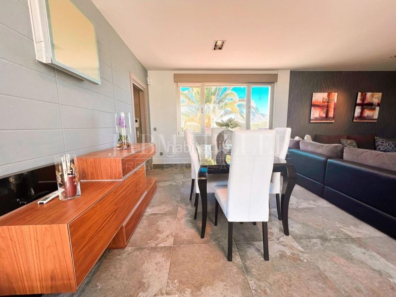 Foto 83ed462d-277b-40b2-b7a2-67d0d57c0359. Casa amb calefacció aparcament piscina a Yecla