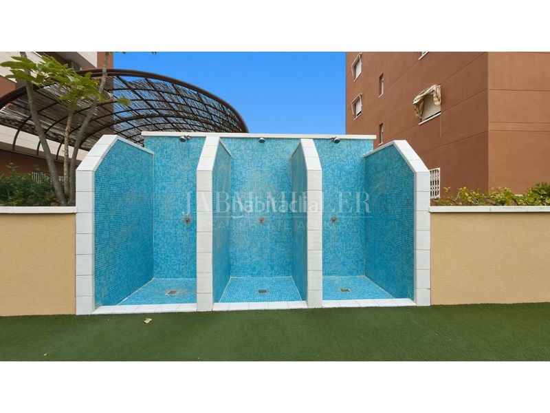 Foto ab162927-ccf2-43e4-8388-33d449f1ad1f. Casa con riscaldamento parcheggio piscina in Ciutat Universitària Elche / Elx