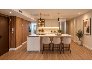 Flat in Plaza Crevillente - Antiguos Juzgados - El Asilo. Espectacular ático en elche zona el ceu