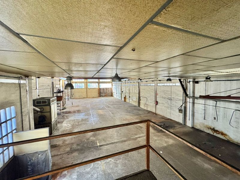 Foto b726d3a0-0ac5-47c9-afd7-b61ac9795560. Location bâtiment à usage industriel dans La Portalada - Varea Logroño