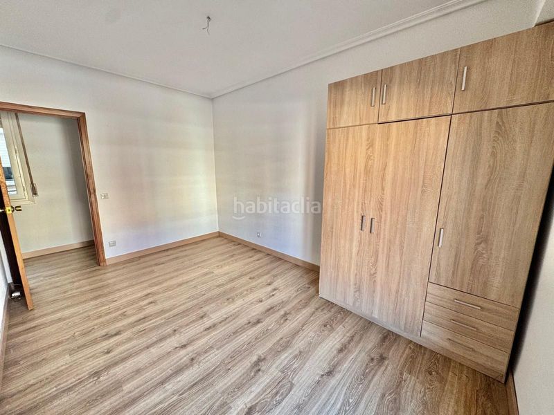 Foto cfb98575-acb4-4974-937a-6cf388aa9000. Apartament amb calefacció a Gran Via Logroño