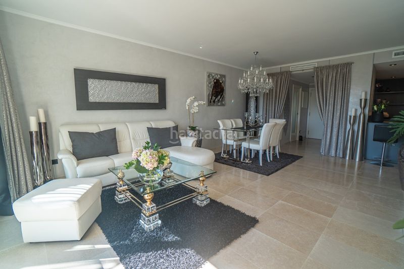 Foto 7480e598-e2e8-4993-b0b6-c0a5ad9c6d55. Pis amb aparcament piscina a port d´Andratx Andratx