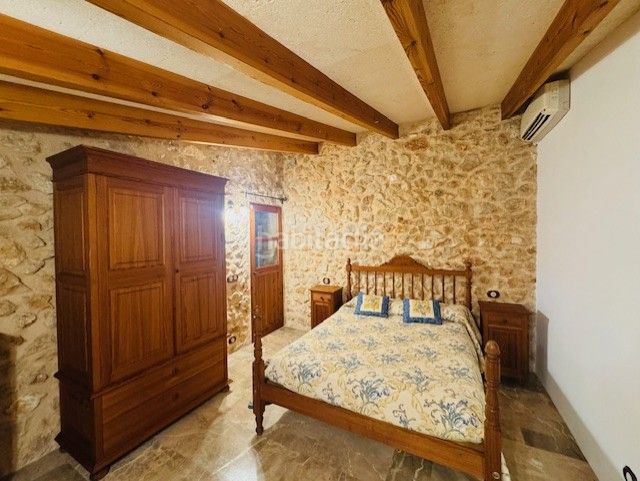 Foto 121983ba-717b-4474-9604-85d9544ea6a0. Masia amb aparcament a Manacor centre Manacor