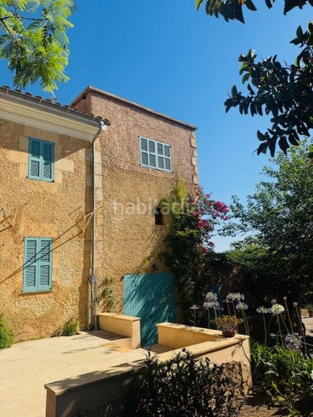 Foto e923edc7-afa6-4958-b75d-9be1b0004731. Masia amb aparcament a Manacor centre Manacor