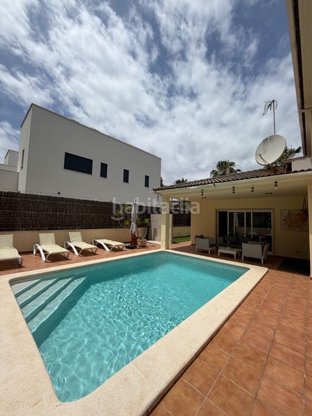 Foto c07bf417-dd92-4375-836d-b098983bc919. Xalet amb aparcament piscina a Can Picafort Santa Margalida