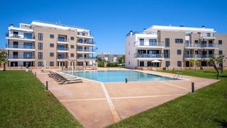 Flat in Sant Llorenç des Cardassar. Piso en residencia de lujo en sa coma