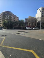 Business premise in Els Hostalets. Se vende local en calle balmes