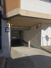 Car parking in S´Arenal. Plaza de parking en edificio almilcar arenal